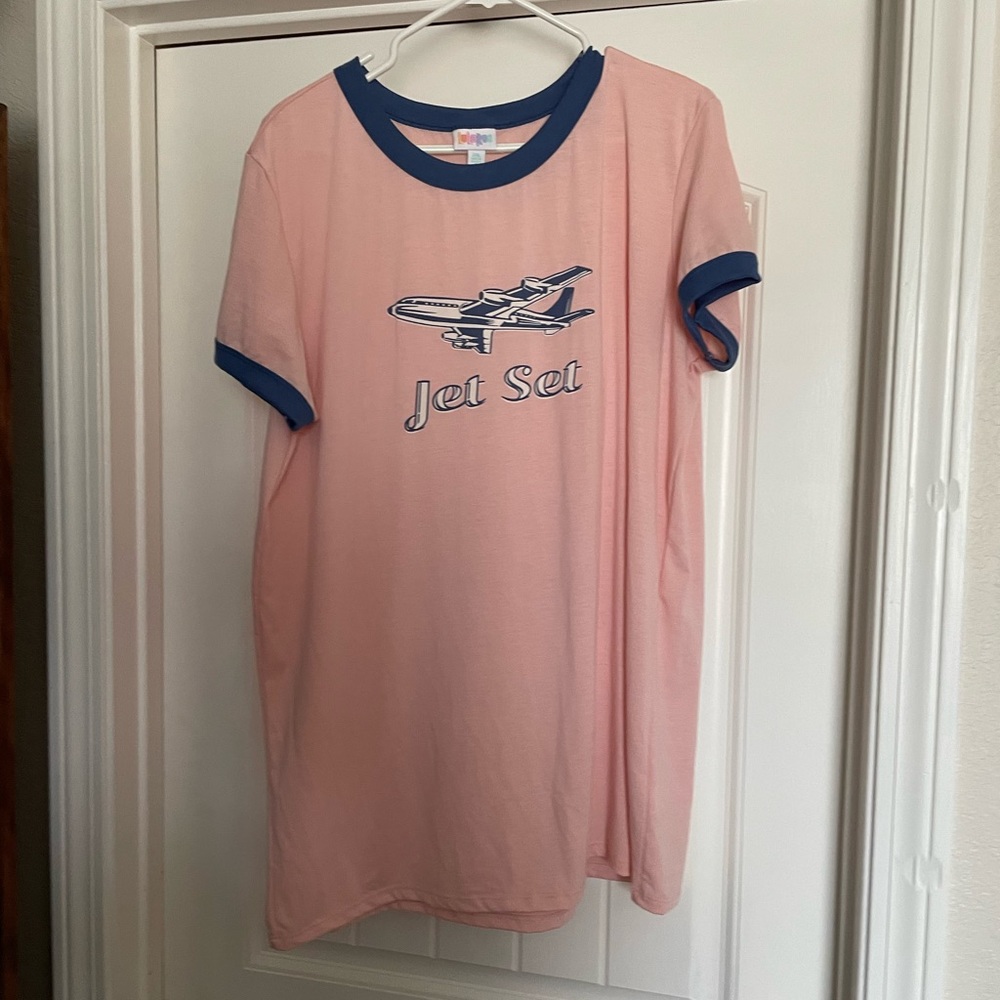 LuLaRoe Liv Tee